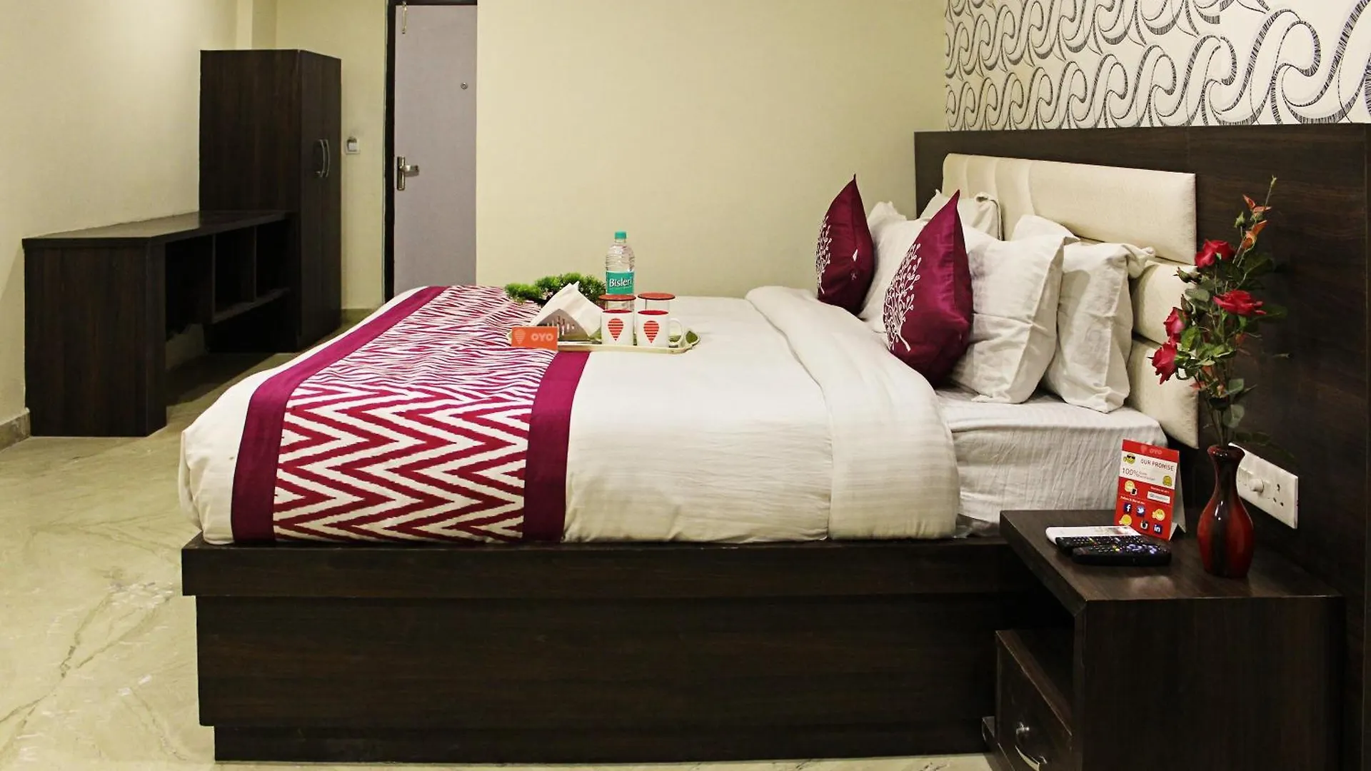 אגרה Hotel O Tajway Inn הודו
