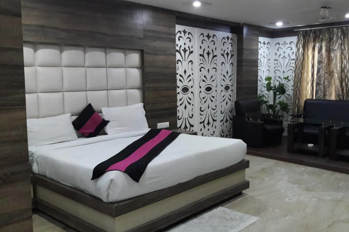 **  Hotel O Tajway Inn 아그라 인도